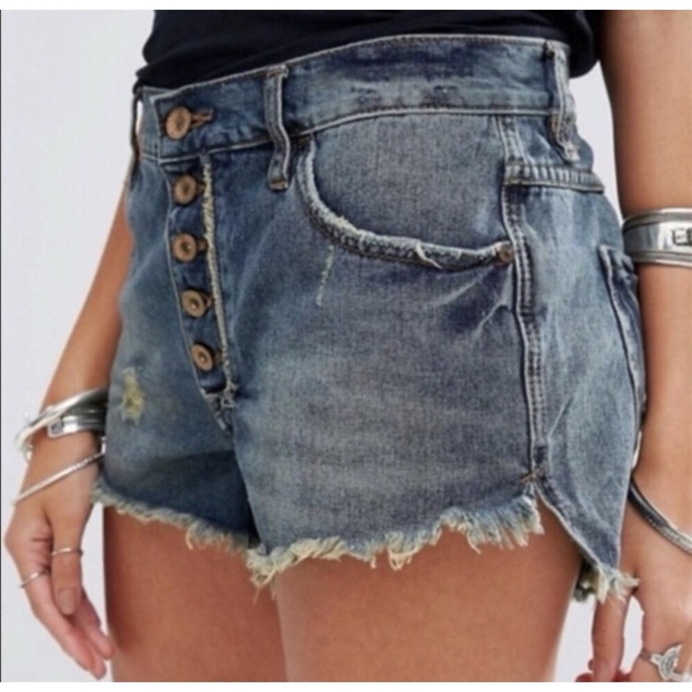 Free People We The Free Button Fly Cut Off Denim Shorts 29 Low Rise Distressed